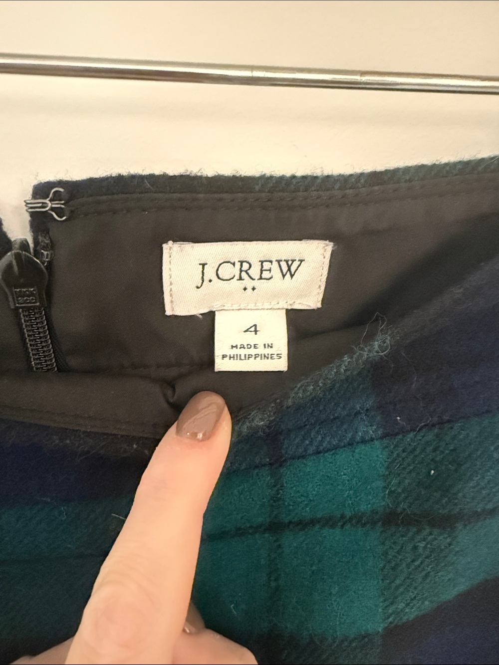J CrewClassic Green & Navy Plaid A-Line Skirt - Women size 4 - Picture 2 of 3